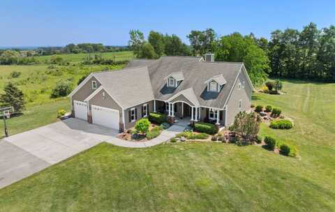 631 Cedar Avenue, Cedar Grove, WI 53013