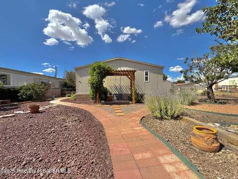 912 W MAPLE Avenue, Bloomfield, NM 87413