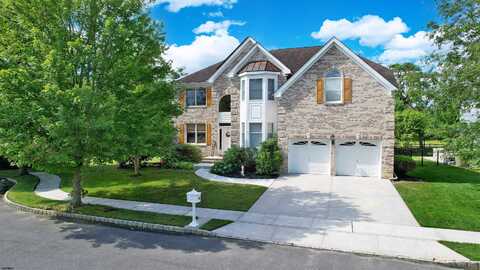 66 Monet Dr, Mays Landing, NJ 08330