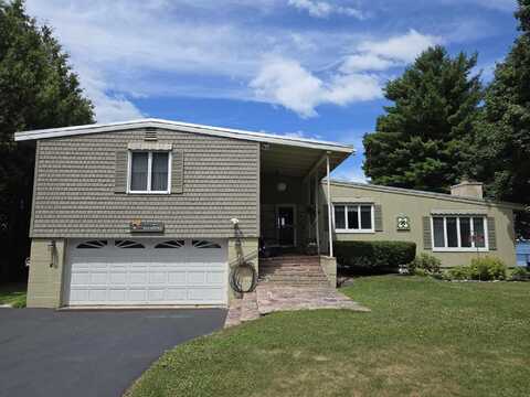 302 Proctor Avenue, Ogdensburg, NY 13669
