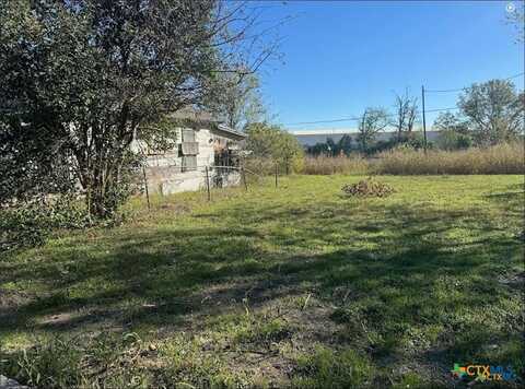 1015 S 12th Street, Temple, TX 76504