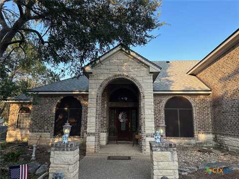 14 Stirrup Drive, Morgans Point, TX 76513