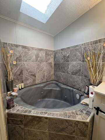 3611 Butternut Dr #277, Holland, MI 49424