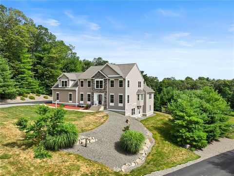 14 Longbrook Drive, Cumberland, RI 02864