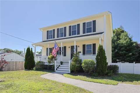 71 Francis Avenue, East Providence, RI 02915