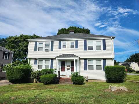 1 Shangri-La Lane, Middletown, RI 02842