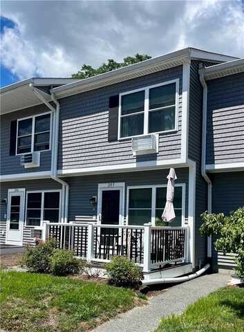 200 Post Road, Warwick, RI 02888