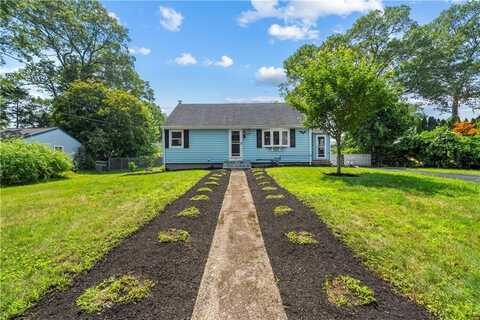 28 Alton Avenue, Cumberland, RI 02864