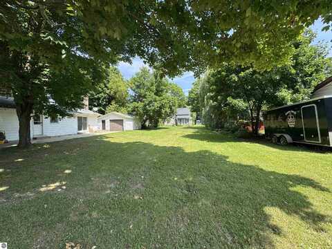 210 N Canal Street, Lake City, MI 49651