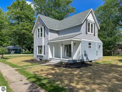 212 N Sixth Street, Coleman, MI 48618