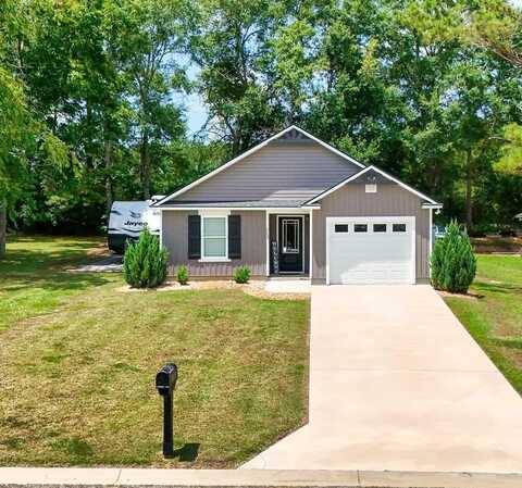 205 Grove Pointe Drive, Thomasville, GA 31792