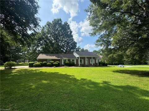 2400 Union Cross Road, Winston Salem, NC 27107