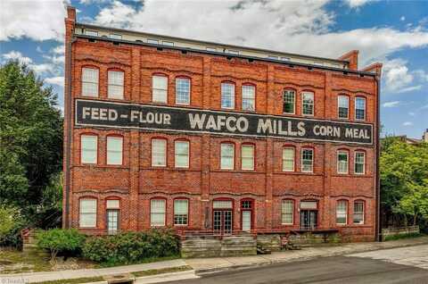 801 W McGee Street, Greensboro, NC 27401