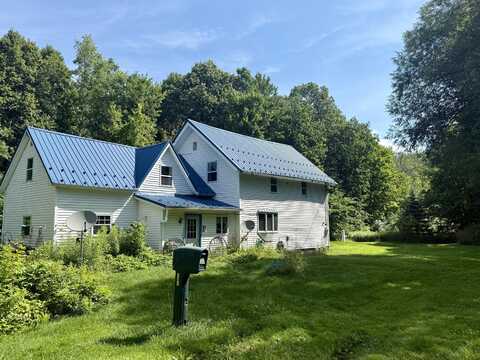 151 Flynns Line Road, Burke, NY 12917