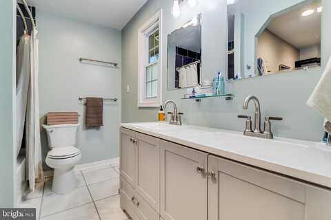 507 SCARLET OAK ROAD, LA PLATA, MD 20646