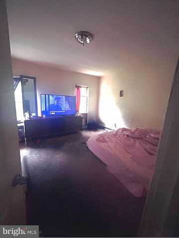 482 RIVERSIDE AVENUE, TRENTON, NJ 08618