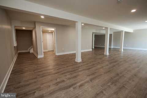 4858 GREENSBURG ROAD, MARTINSBURG, WV 25404