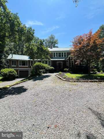 8501 COUNTRY CLUB LANE, WARRENTON, VA 20186
