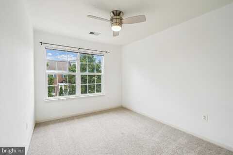 6688 RODERICK LOOP, GAINESVILLE, VA 20155