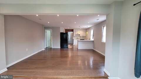 3310 NAVY DAY DRIVE, SUITLAND, MD 20746