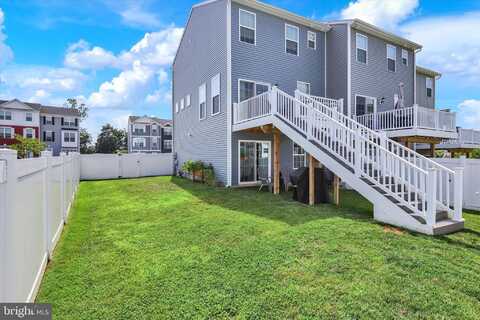 37 COOP LANE, HANOVER, PA 17331