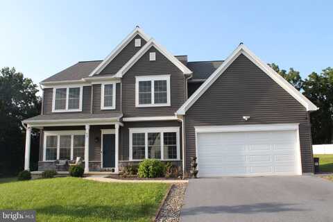 53 CREEKSIDE DRIVE, LEBANON, PA 17042