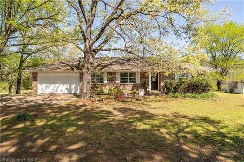 3032 King DR, Mulberry, AR 72947