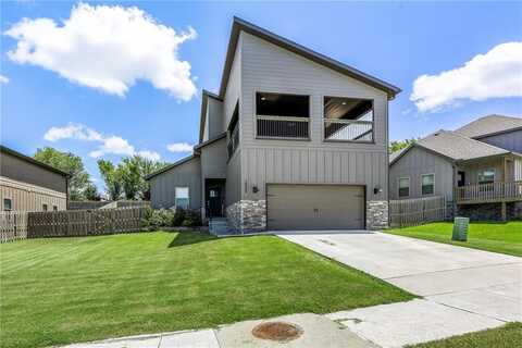 2588 N Justin DR, Fayetteville, AR 72704