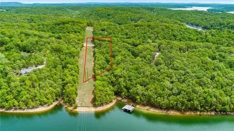 Coose Hollow LN, Rogers, AR 72756