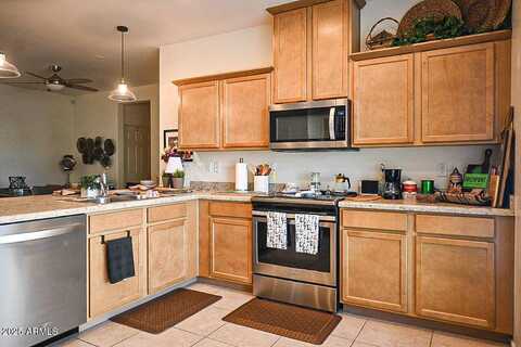 1250 N ABBEY Lane, Chandler, AZ 85226