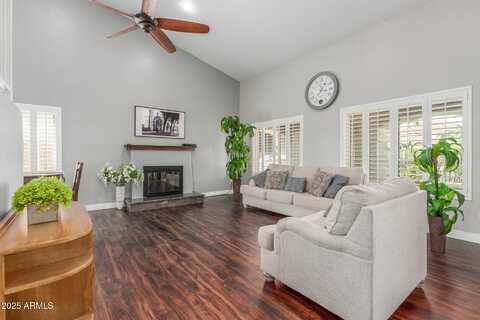 3721 E DOVER Street, Mesa, AZ 85205