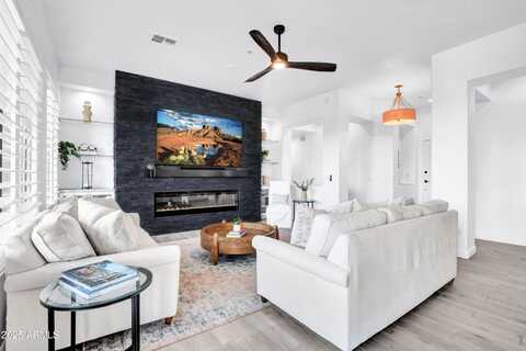 2989 N 44TH Street, Phoenix, AZ 85018