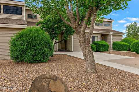 1989 VILLAGE Circle, Show Low, AZ 85901