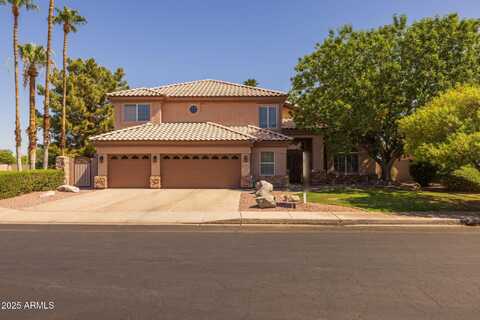 4436 E TREMAINE Avenue, Gilbert, AZ 85234