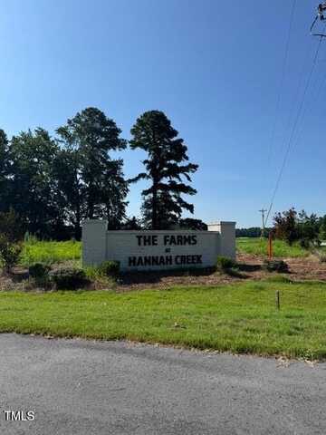 1643 Hannah Creek Road, Benson, NC 27504