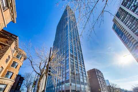 655 W. IRVING PARK Road, Chicago, IL 60613
