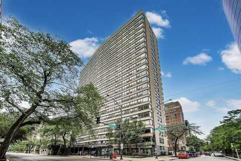 2930 N. SHERIDAN Road, Chicago, IL 60657