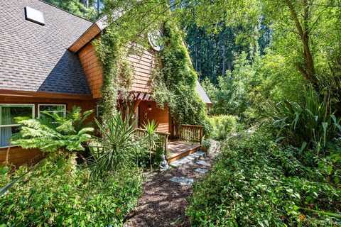 9935 Occidental Road, Sebastopol, CA 95472
