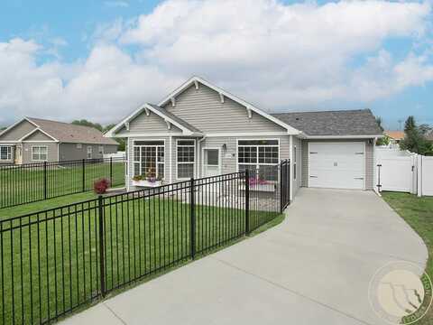 1428 Twin Oaks Dr, Billings, MT 59105