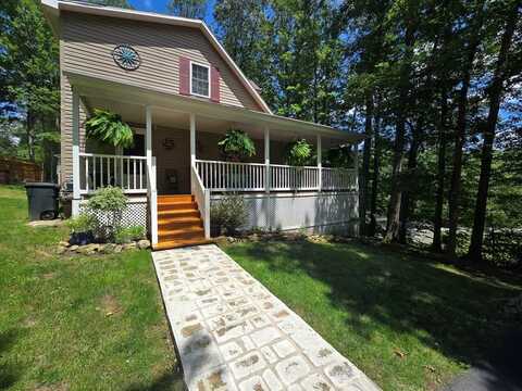 200 Adam St., SHADY SPRING, WV 25918