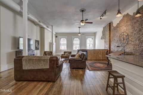109 East Main Street, Jonesborough, TN 37659