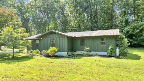 2875 Mcmahan Sawmill Road, Sevierville, TN 37862