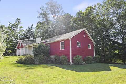29 Balance Rock Rd, Lanesborough, MA 01237