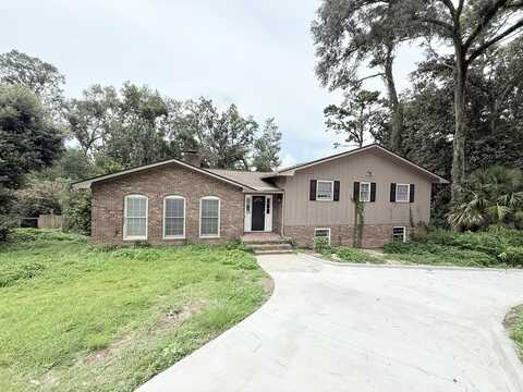 2316 RIVERHILL DR, Valdosta, GA 31602