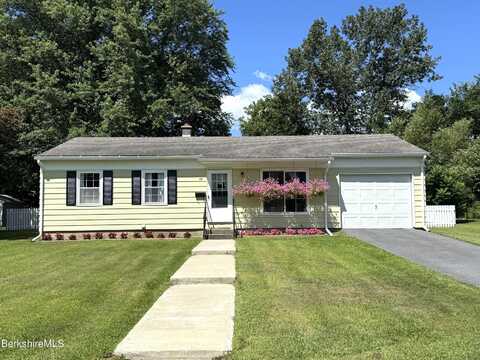 45 College Ave, North Adams, MA 01247