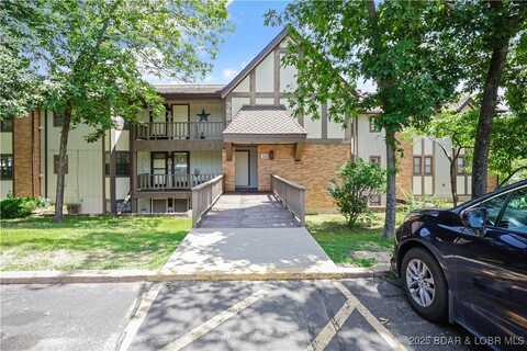 370 Waters Edge Drive, Lake Ozark, MO 65049