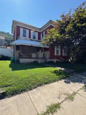 730 Commerce Street, Wellsburg, WV 26070