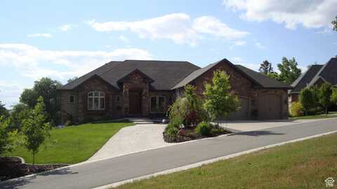 531 E CENTER, Hyde Park, UT 84318
