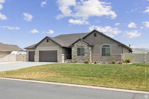 393 S ROADSTER, Grantsville, UT 84029