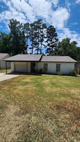 12617 Valleywood Dr, Little Rock, AR 72211